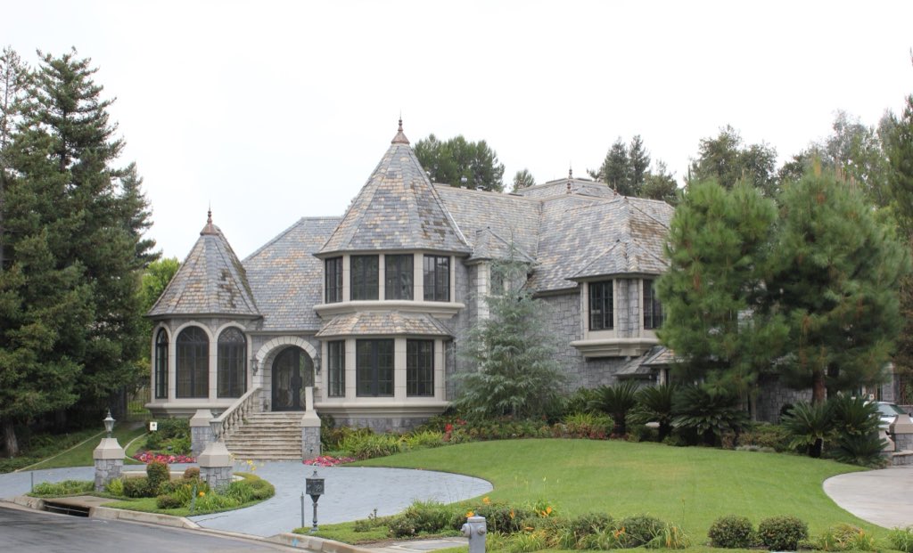 Exteriors & outdoor rooms, photo 8 of 13