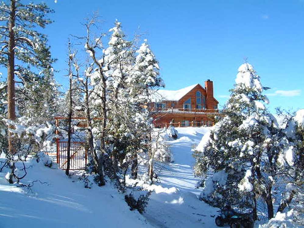 Mountain chalets, photo 4 of 18
