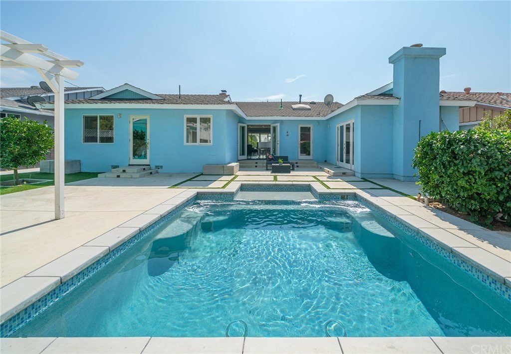 Poolside cottage and casita, photo 4 of 7